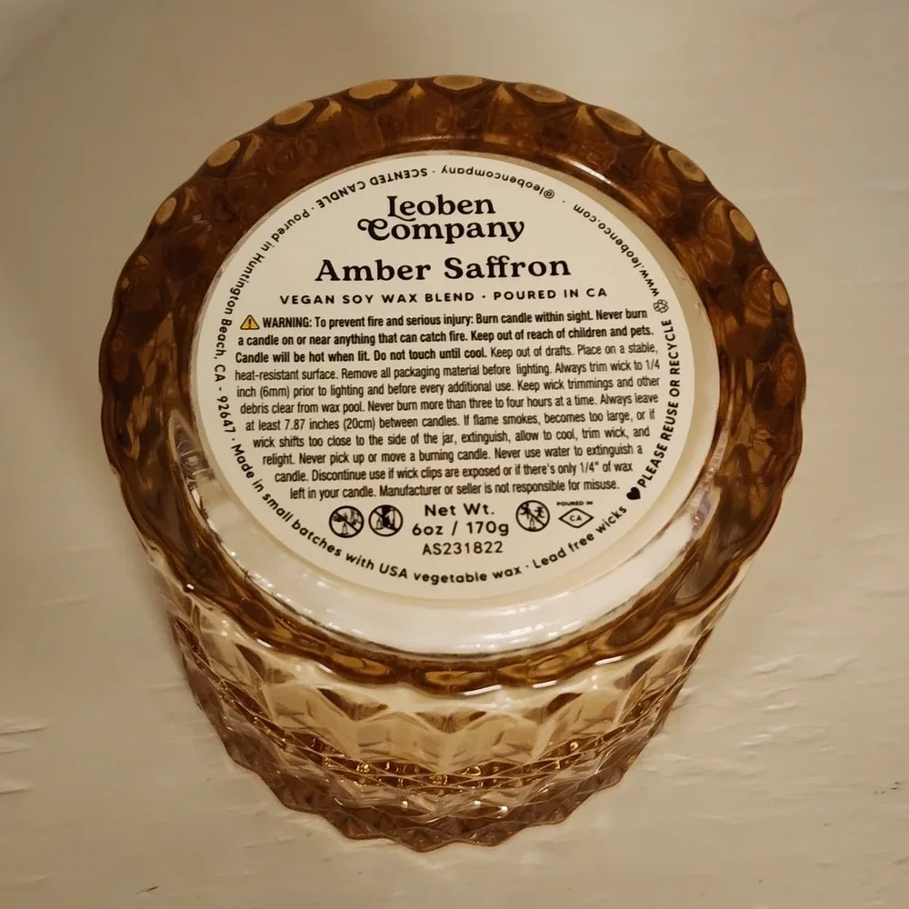Leoben Luxury Candle Long Burn Vegan Soy In Amber Saffron